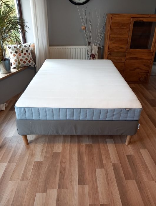 Nowe -40% Ceny łóżko kontynentalne LYNGÖR + materac VALEVAG Ikea spręż