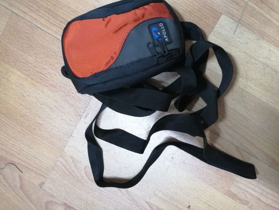 Etui na aparat fotograficzny, nowe