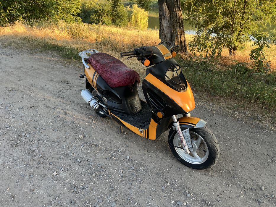 Скутер Viper Grand Prix 80cc
