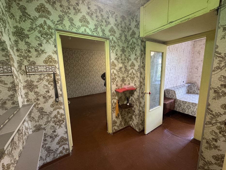 Продам квартиру Тополь 3