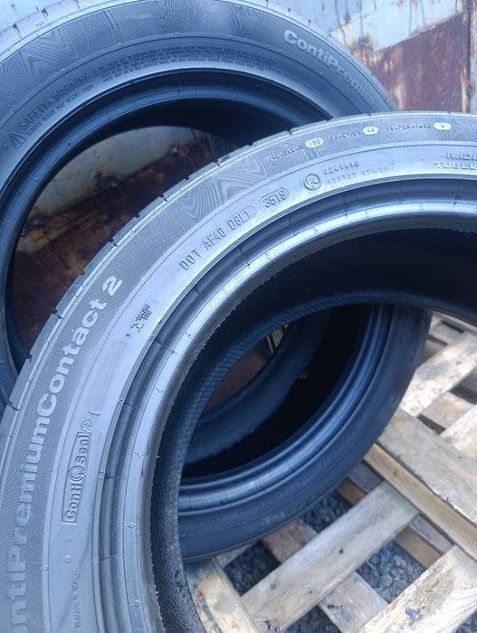 225/50/17 Continental premium contact 2