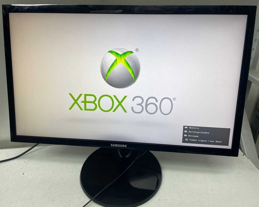 Монитор 21.5" Samsung S22F350F HDMI FullHD Flicker-Free