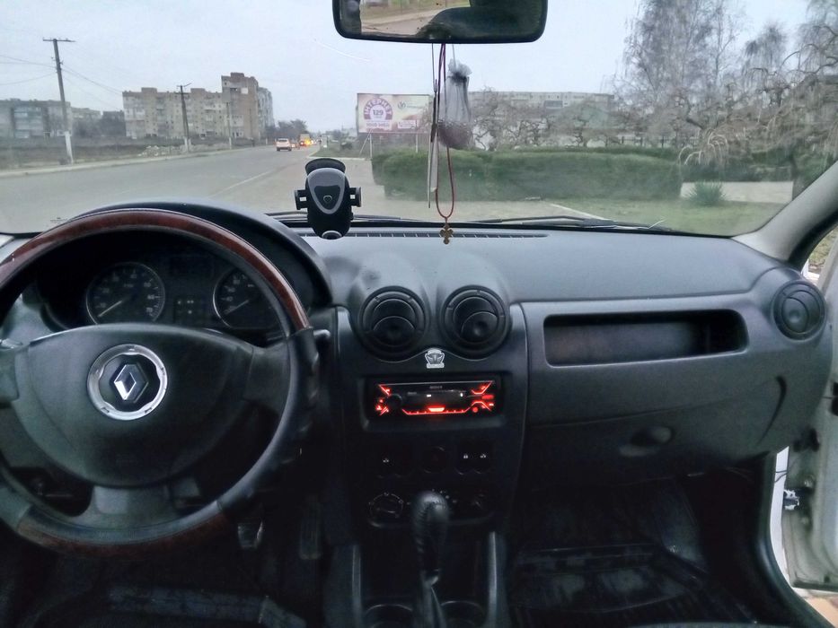 Срочно машина в отличном состоянии