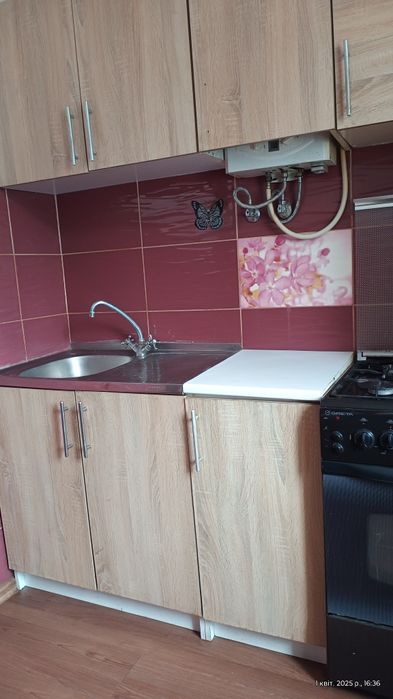 Квартири в центрі ж/д,Здам на Нов рік. чайка.авто.. Погодинно.подобо