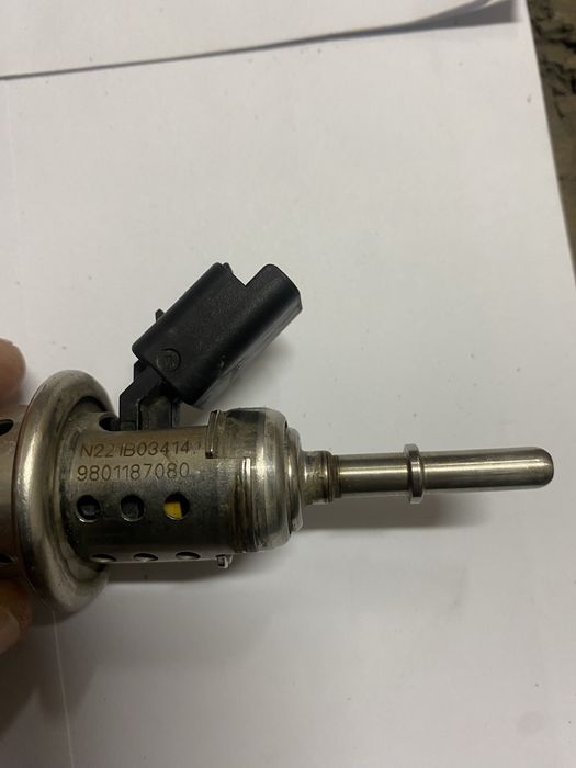 Amortyzatory peugeot T9 308 GT przód