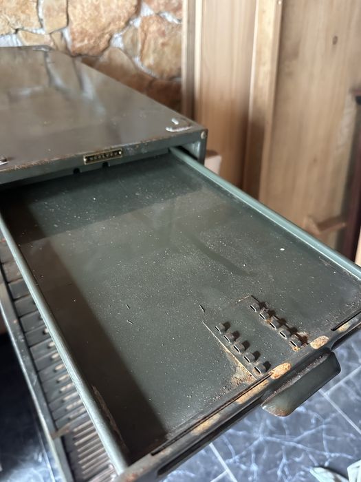 Arquivador antigo marca Seeldex em ferro