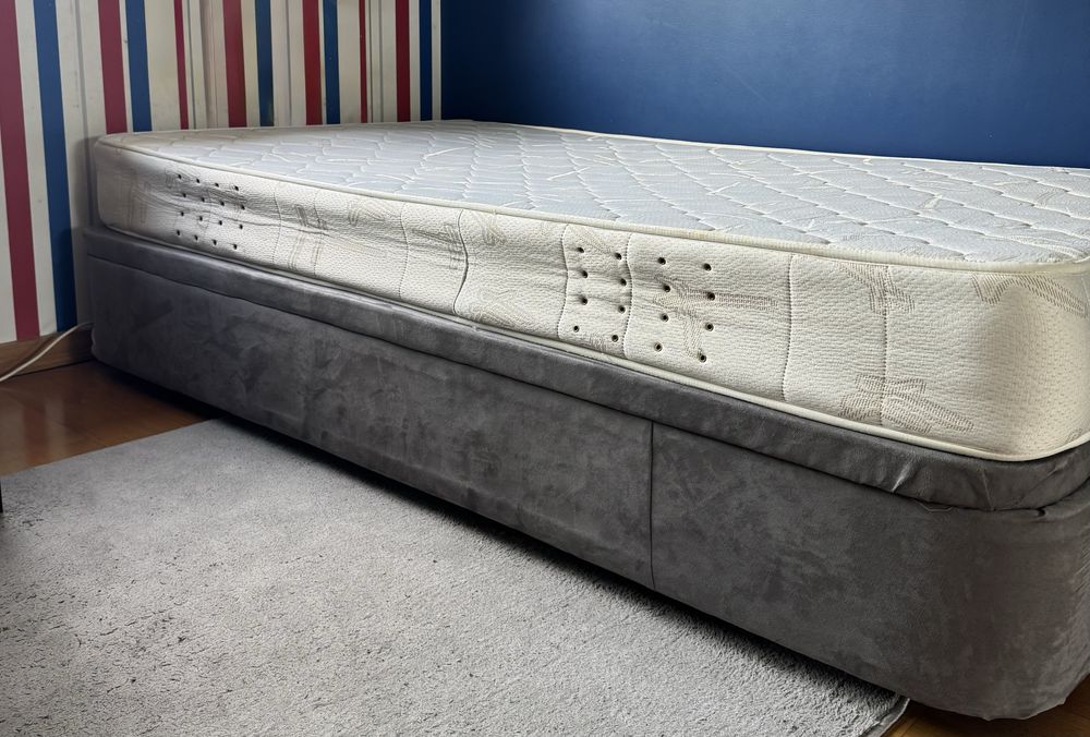 Cama meio corpo