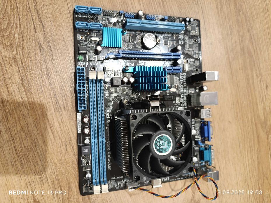 Płyta główna M5A78L - M LX3, procesor AMD FX 3,60 Ghz