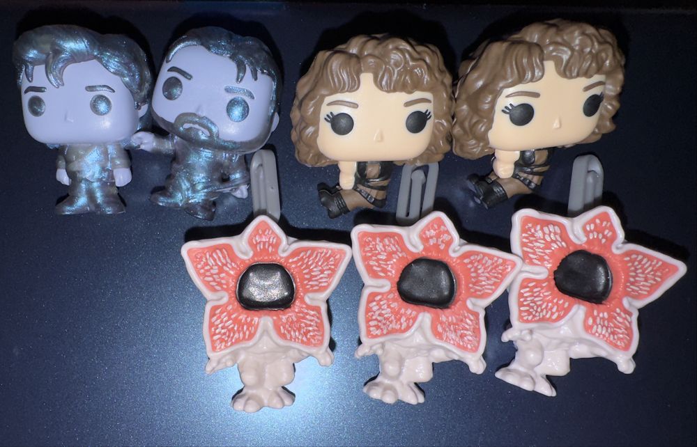 Фігурки Kinder Joy