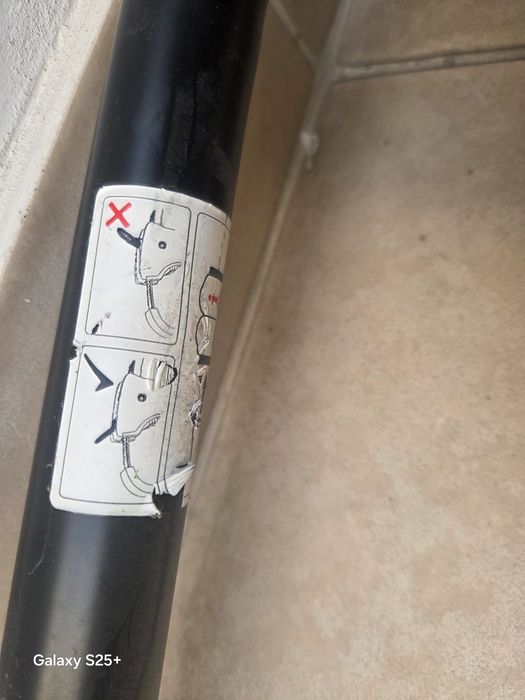 Vendo Dois Pares De Barras Viagem Marca Mercedes
