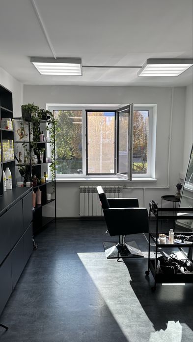 Аренда рабочего места для парикмахера (свет есть всегда)