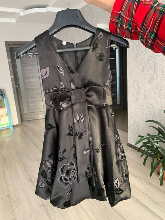 Плаття дитяче святкове