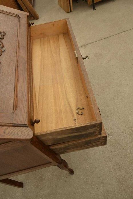 sekretarzyk ludwikowski biurko