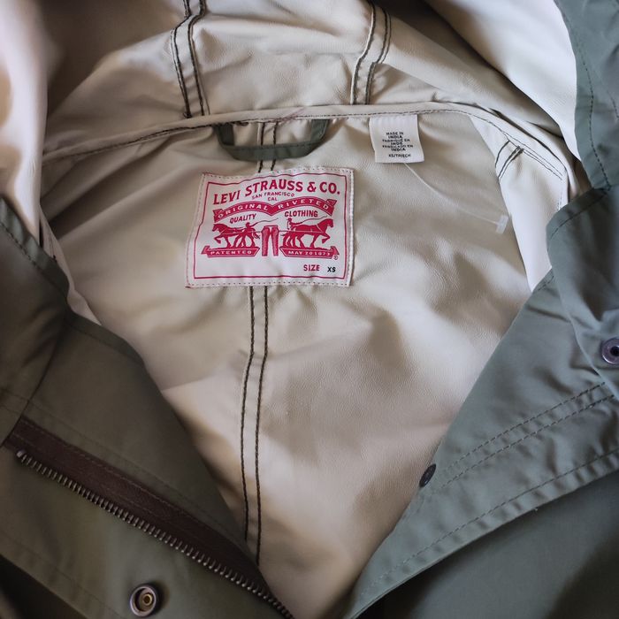 Дождевик, куртка Levi's Sloan Rain Jacket