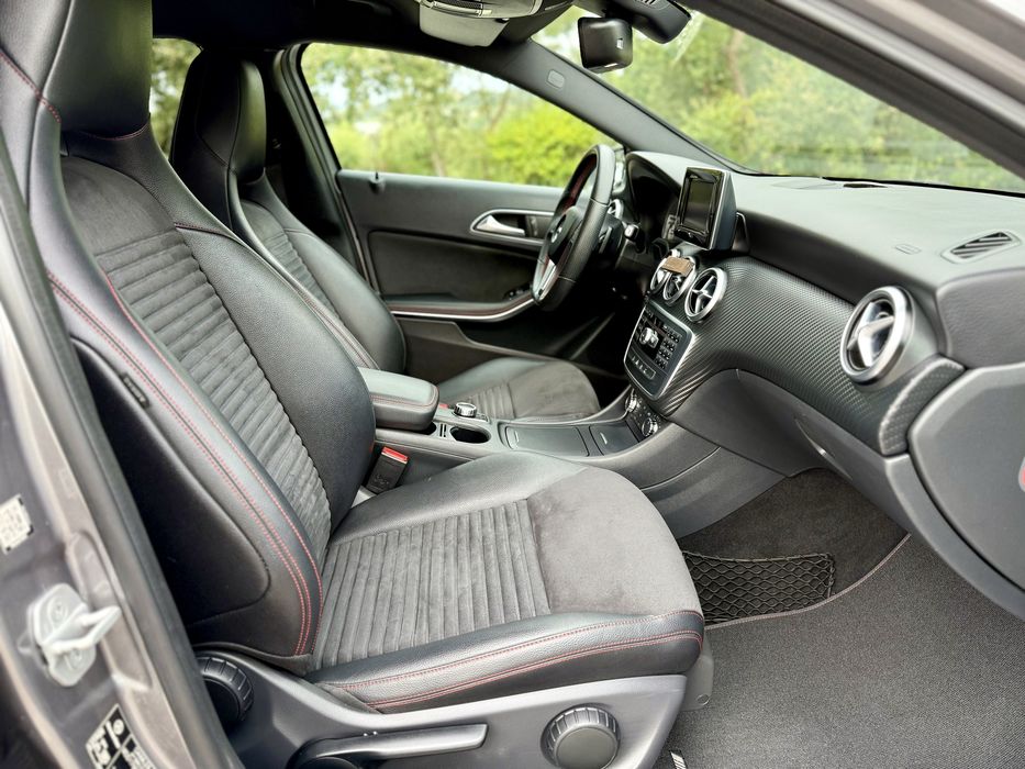 Mercedes A180 CDI AMG Line Automático