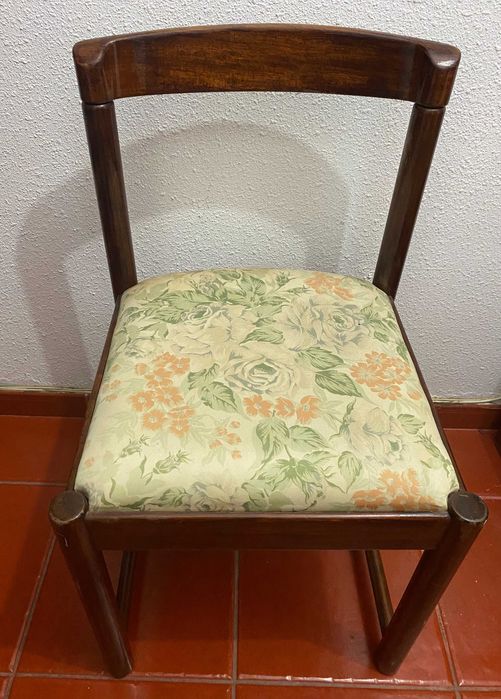 Cadeira estofada Vintage