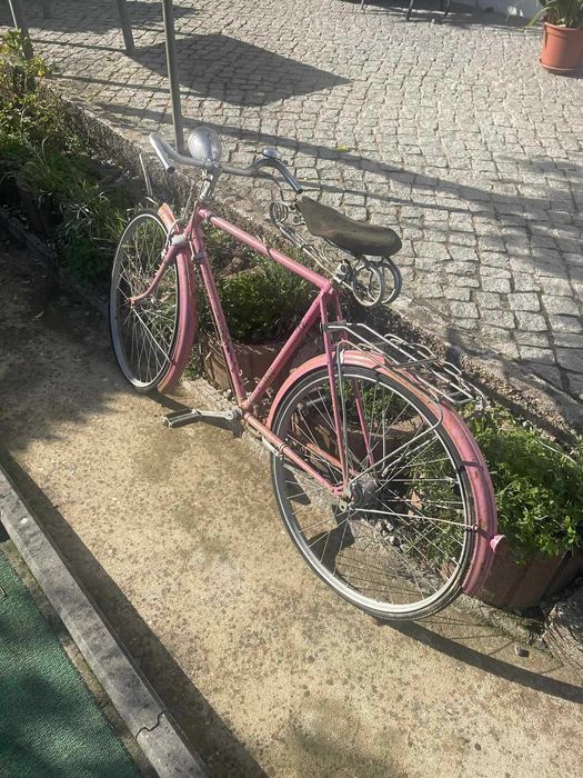 Bicicletas Rusticas pasteleira para decoração