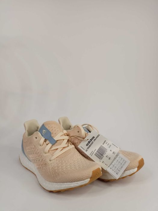 Adidas Buty damskie sportowe UNCAGET LAB r. 36