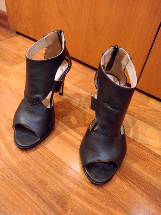 Sapatos Pretos Ted Lapidus