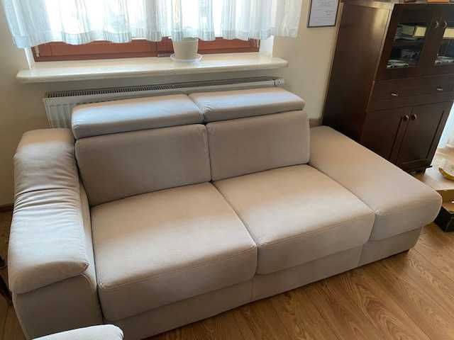 Sofa + fotel ze składanymi zagłówkami