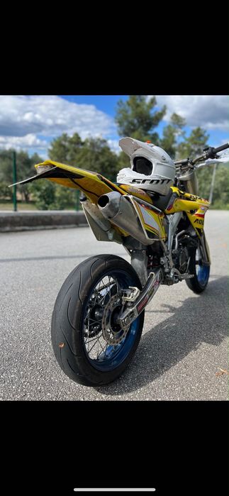 Suzuki RMZ 450 matriculada