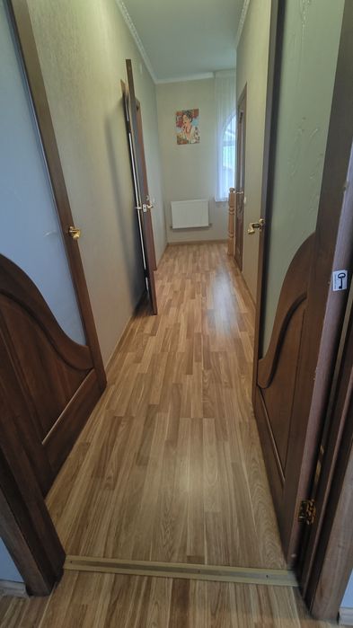 Будинок у тихому провулку!