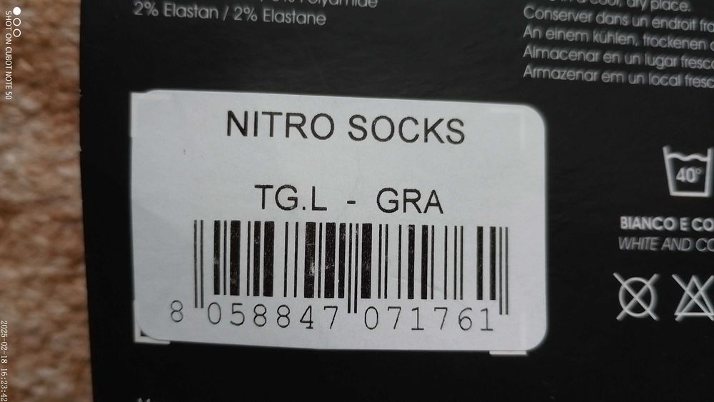 Getry piłkarskie Macron Nitro 43-46 nowe