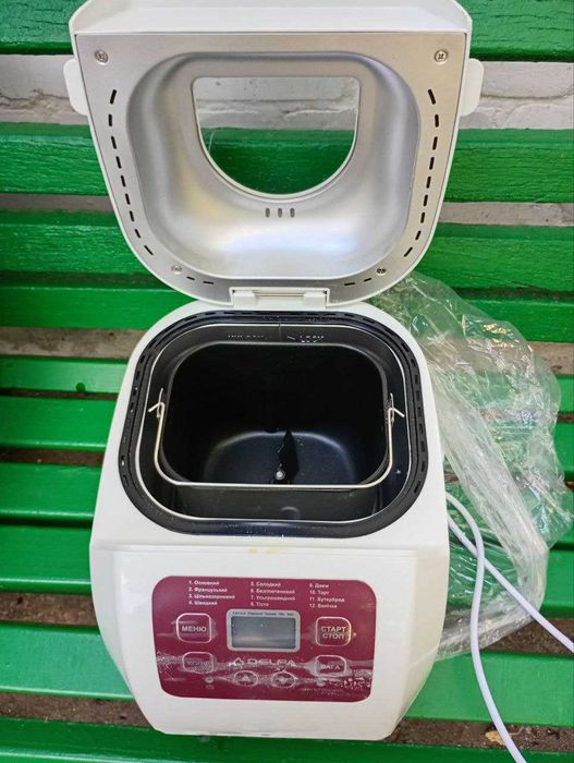 хлібопічка " Дельфа" вживана