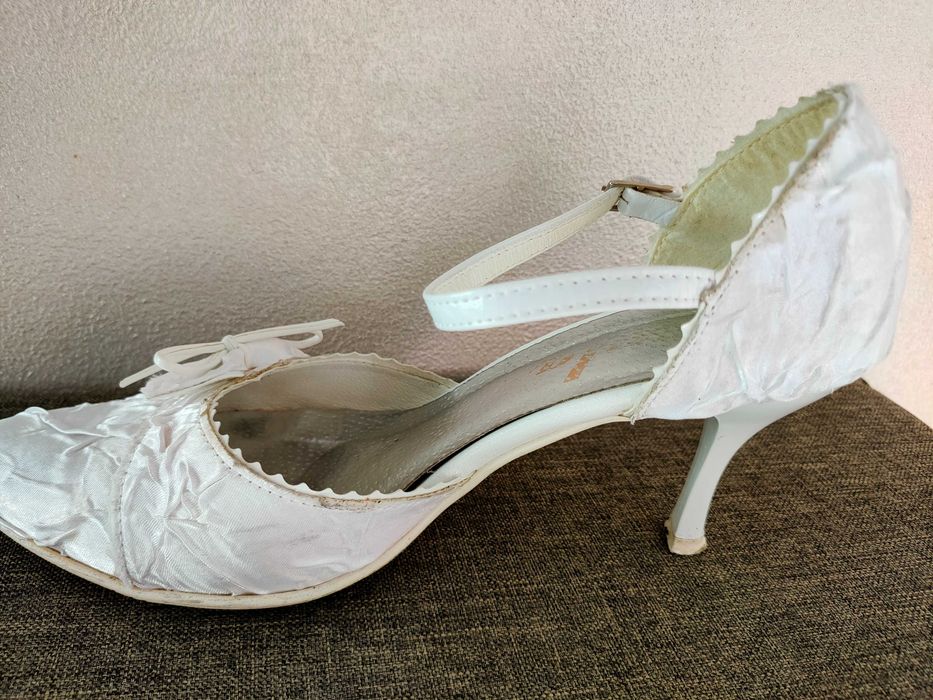 Buty ślubne rozm. 36