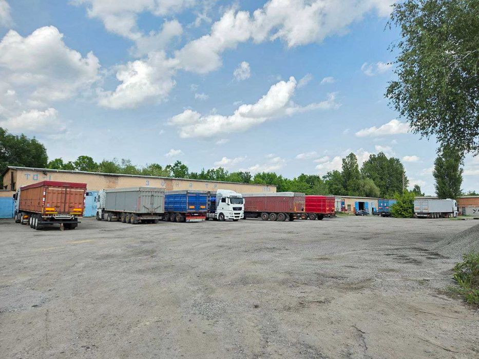 Продаж автопарку з виробничо-офісним комплексом  4,39 га