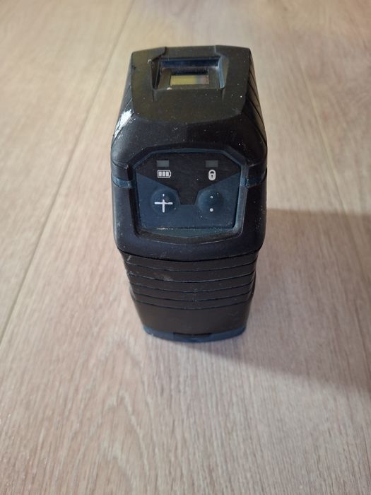 Laser krzyżowy Bosch GCL 2-15