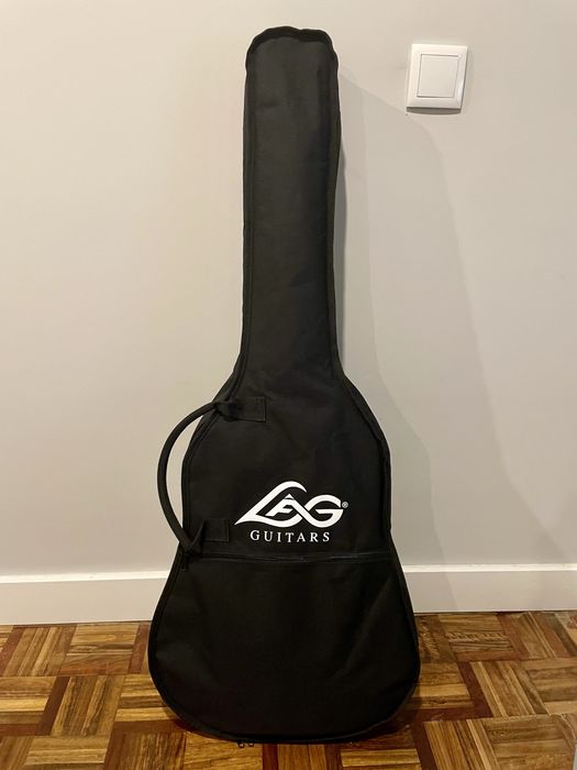 Guitarra Lag Tramontane + saco