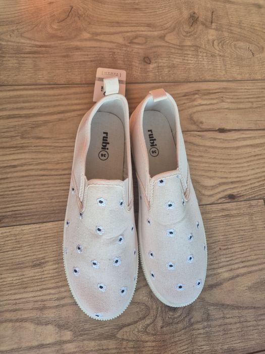 Trampki tenisówki r. 38 slip on Cara