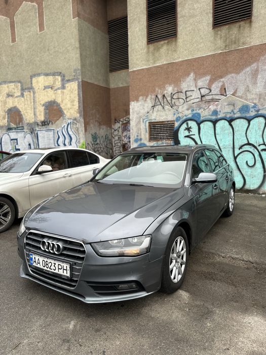Продам Audi A4B8 (FL) Терміново!