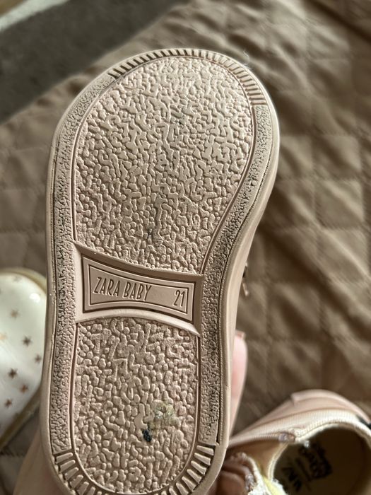 Взуття для дівчинки весна/осінь ZARA