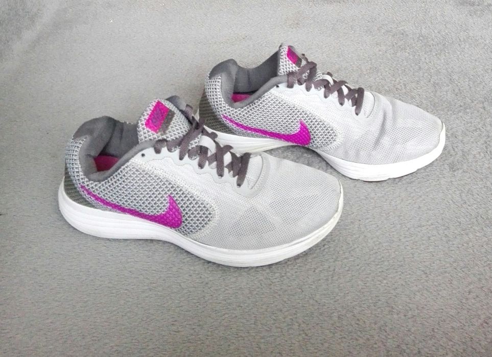 Nike oryginalne buty sportowe adidasy rozm 38,5