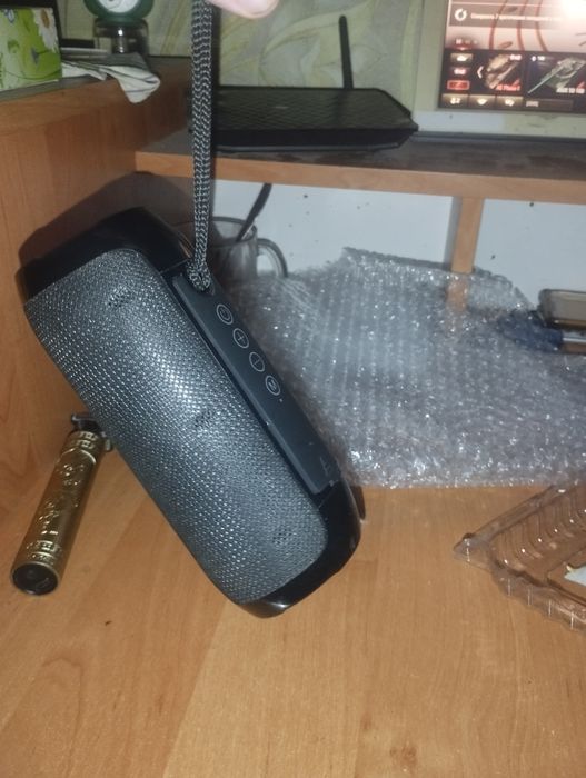 Продам Bluetooth колонку