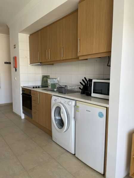 Estúdio no Ultimo Andar: AVista panorâmica com Varanda e Piscina.