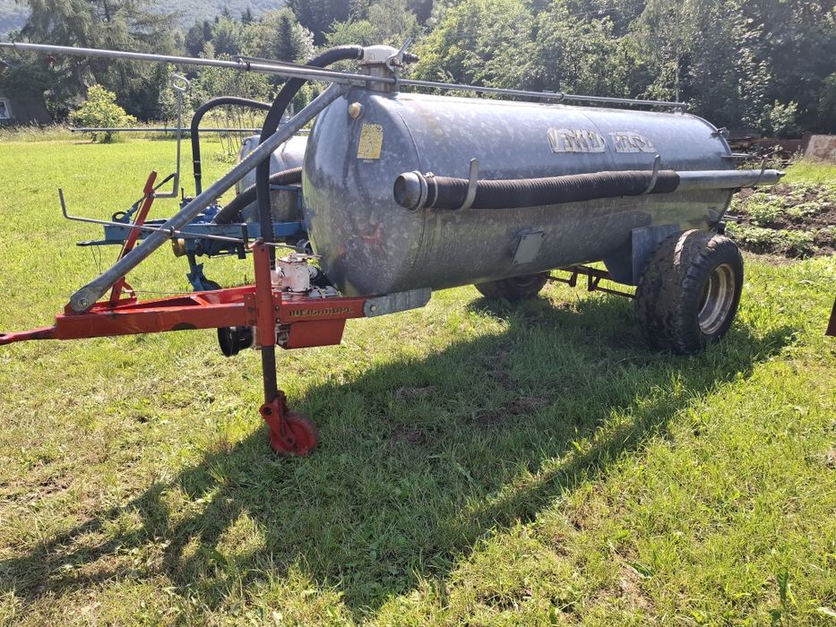 Beczkowóz Vakuumat 3100L