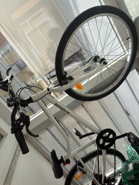 Bicicleta pouco usada