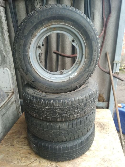 Резина з дисками  до Таврія R13