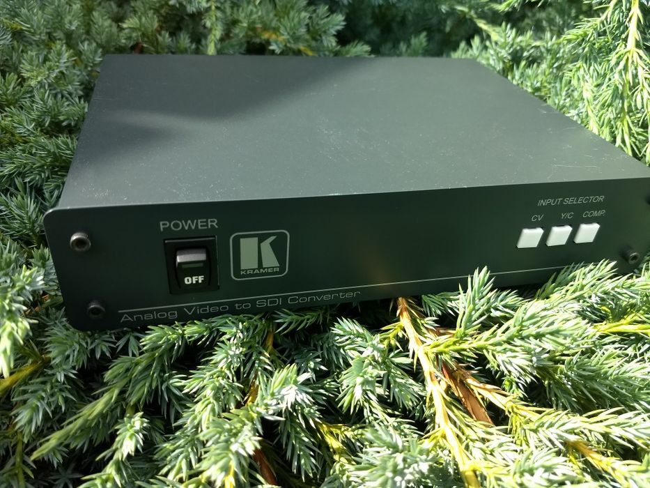 Переобразователь видео сигнала CV / YC / YUV в SDI Kramer FC-7501