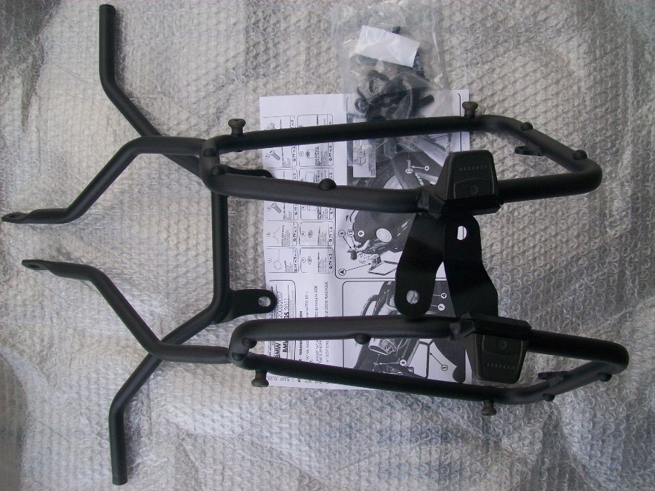 PL188 F650GS (00>07) i G650GS(11>17) GIVI stelaż kufrów bocznych BMW