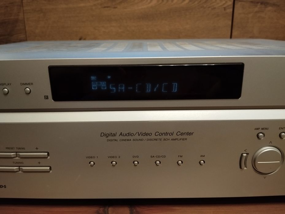 Amplituner Sony Digital audio video control center STR-DE400