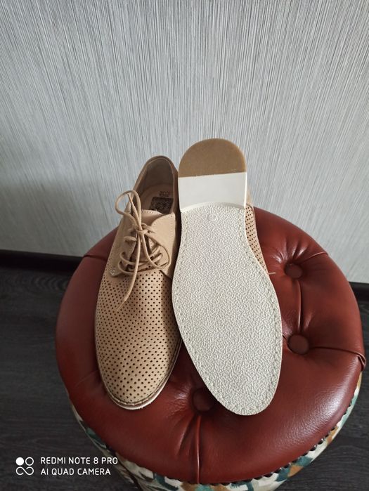 Продам літні туфлі