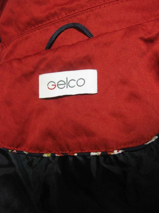 Зручна приталена червона куртка жакет піджак 18 GELCO демісезон