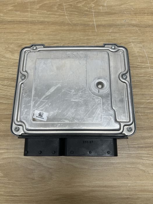 Sterownik silnika BMW  F20 F30 F32 2.0D N47