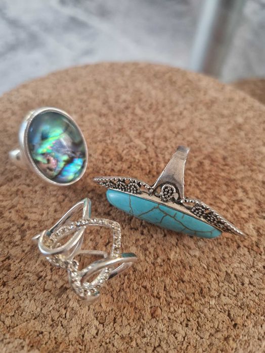 Pierścionek   srebrny metal turkusowy 18 mm