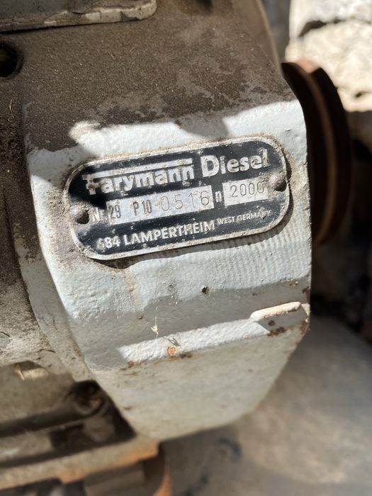 Silnik dwucylindrowy diesel 18 KM
