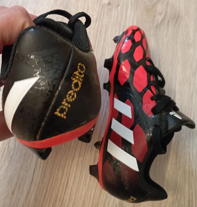 Футбольні бутси Adidas